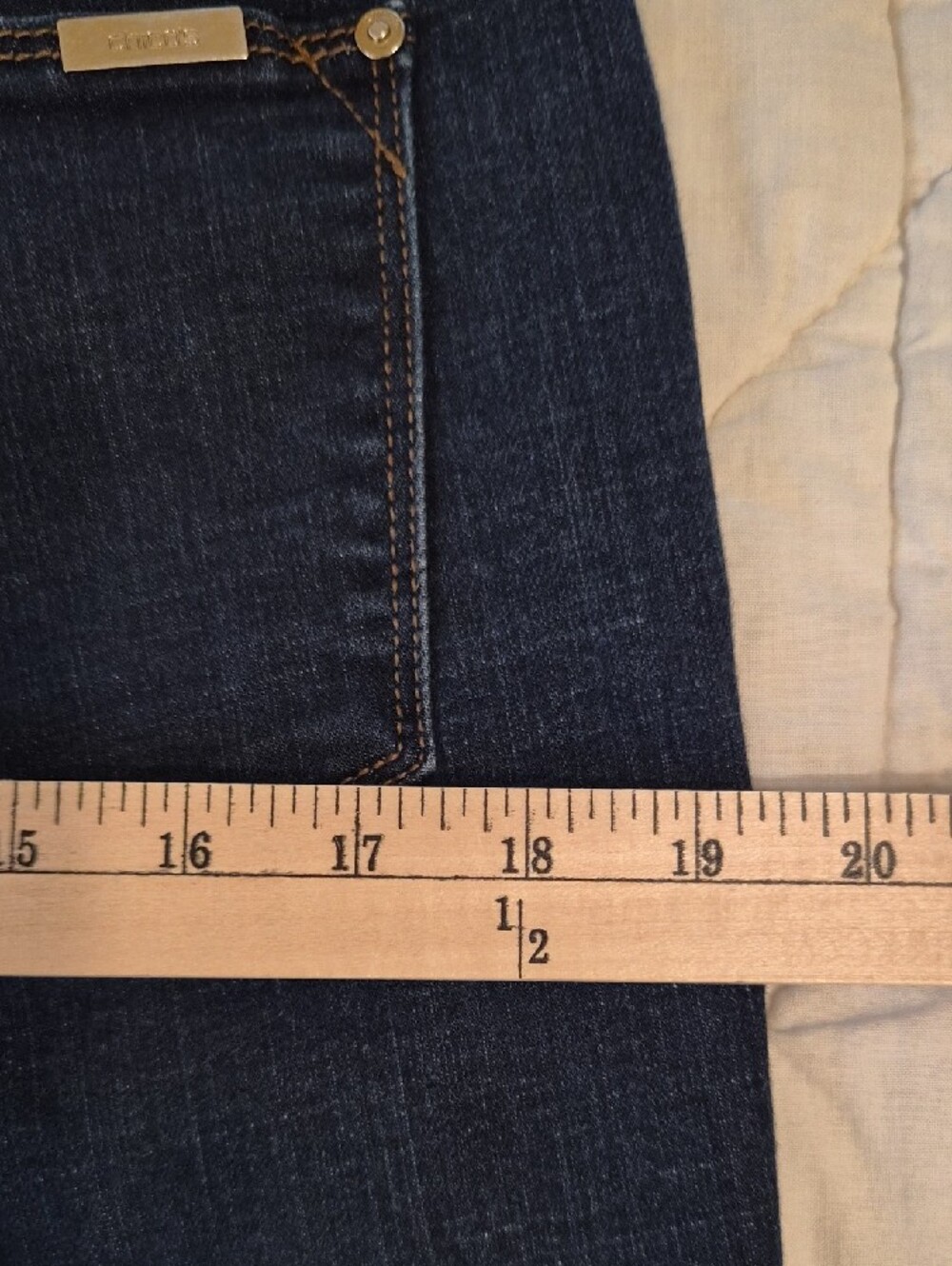 Chico So Slimming Girlfriend Slim Leg Jeans- Size 12R - Picture 4 of 9